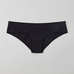 ✨NWOT Urban Seamless Undies✨